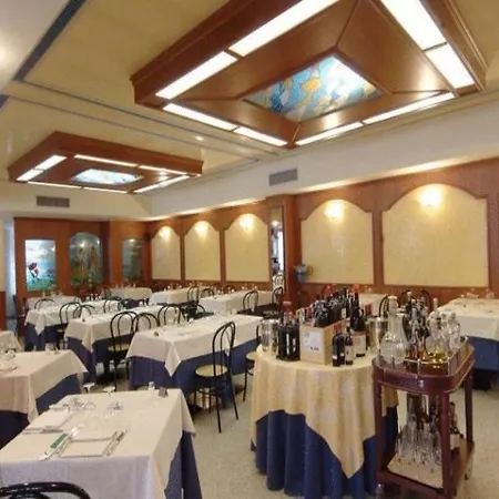 Il Leone D'oro Hotell Telgate
