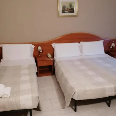 Il Leone D'oro Hotell Telgate