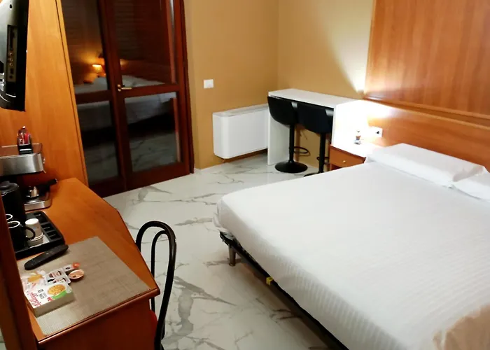 Il Leone D'oro 3* Telgate